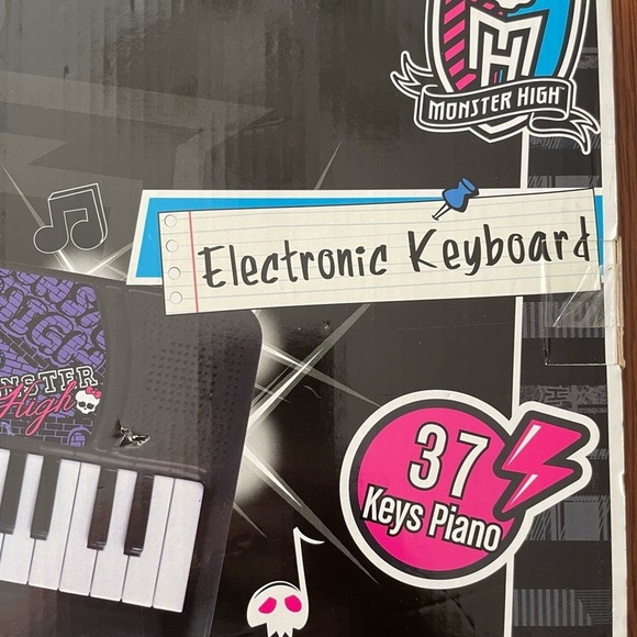 Monster high electric keyboard - Picture 2 of 9